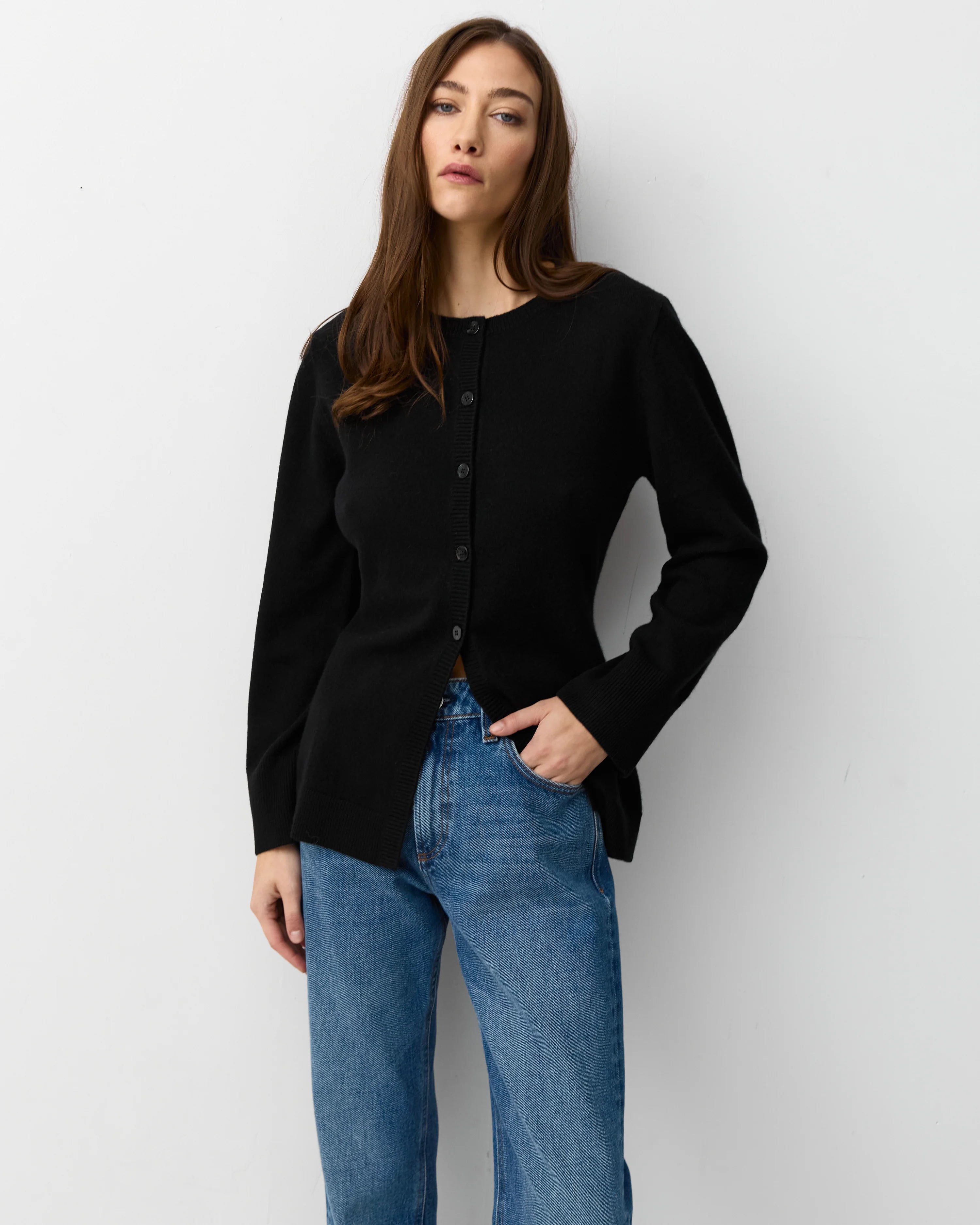 The Curated The Tailored Cardigan Black NHW-AW2410-W6300
