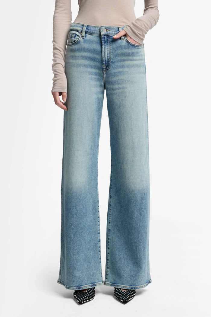 7 For All Mankind Lotta Luxe Vintage Amuse Me jeans