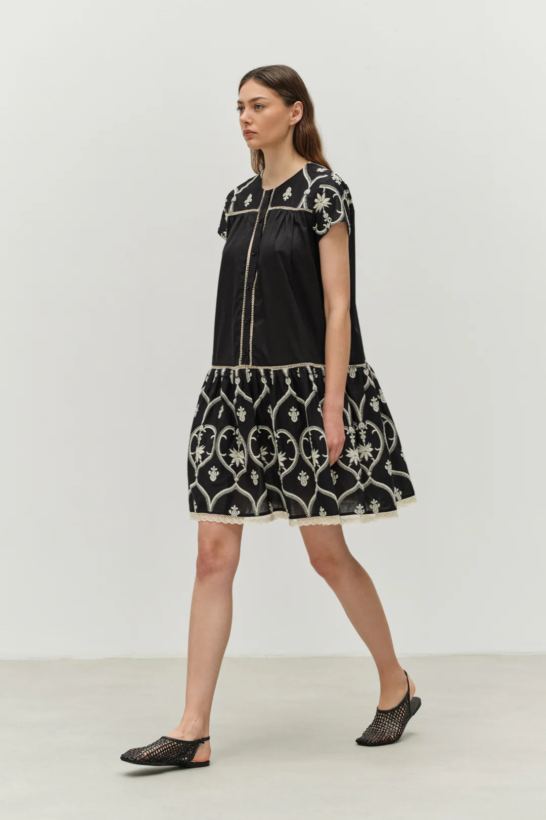 Devotion Twins Visionary short dress black/off 025377G