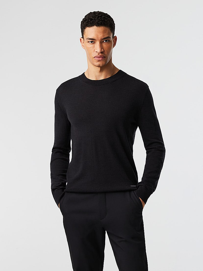 ALPHATAURI Seamless 3D Knit Crewneck Sweater