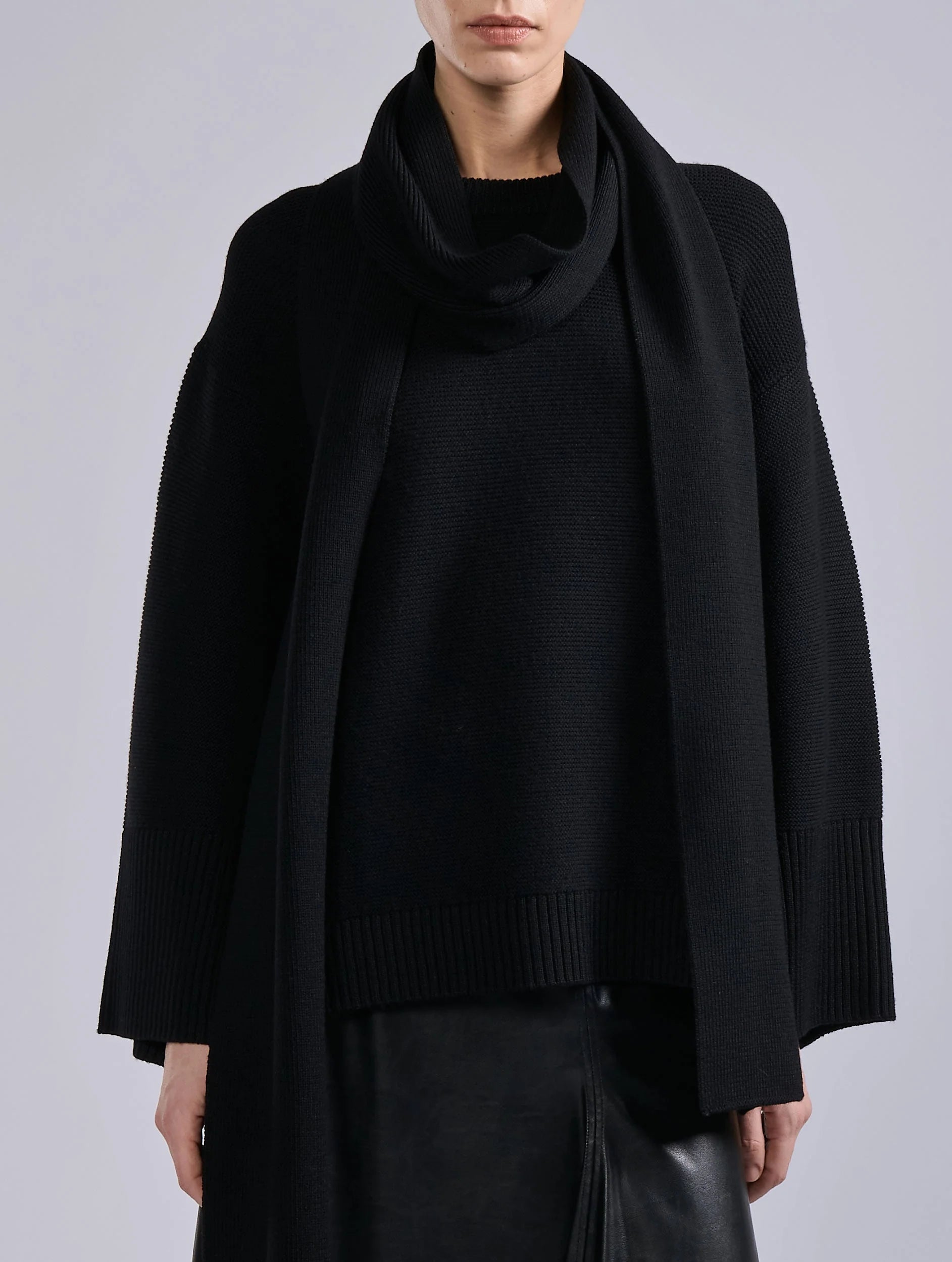 Barbara Bui Sweater with Scarf G4211MXH