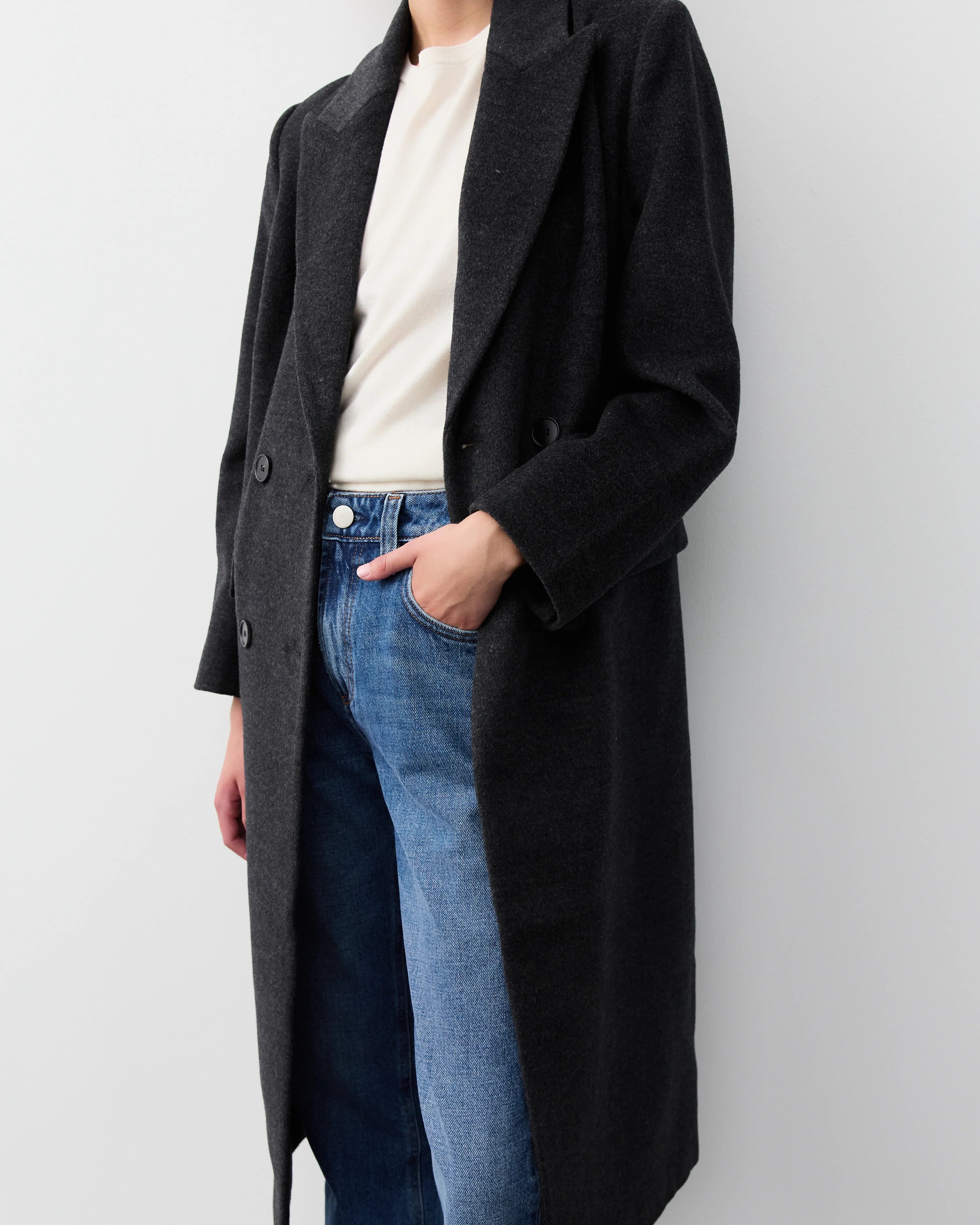 The Curated The New York Coat charcoal grey NH-040_9WM9809