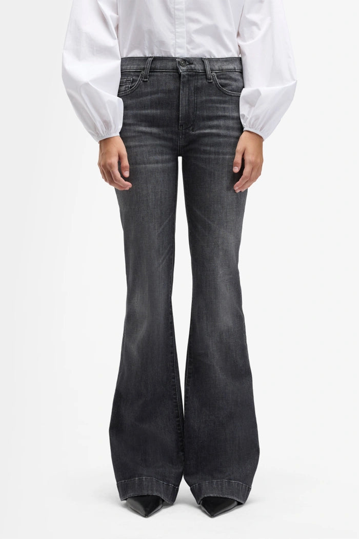 7FAM Dojo flare met zilveren studs – VLVT Amsterdam