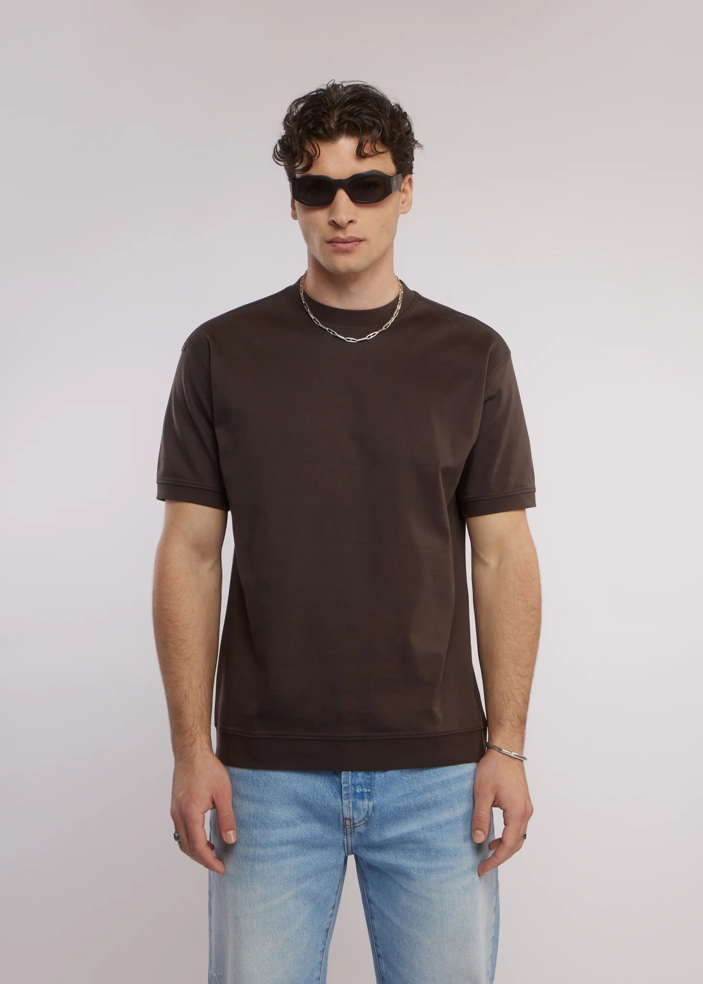 AEDEN Baker Tee