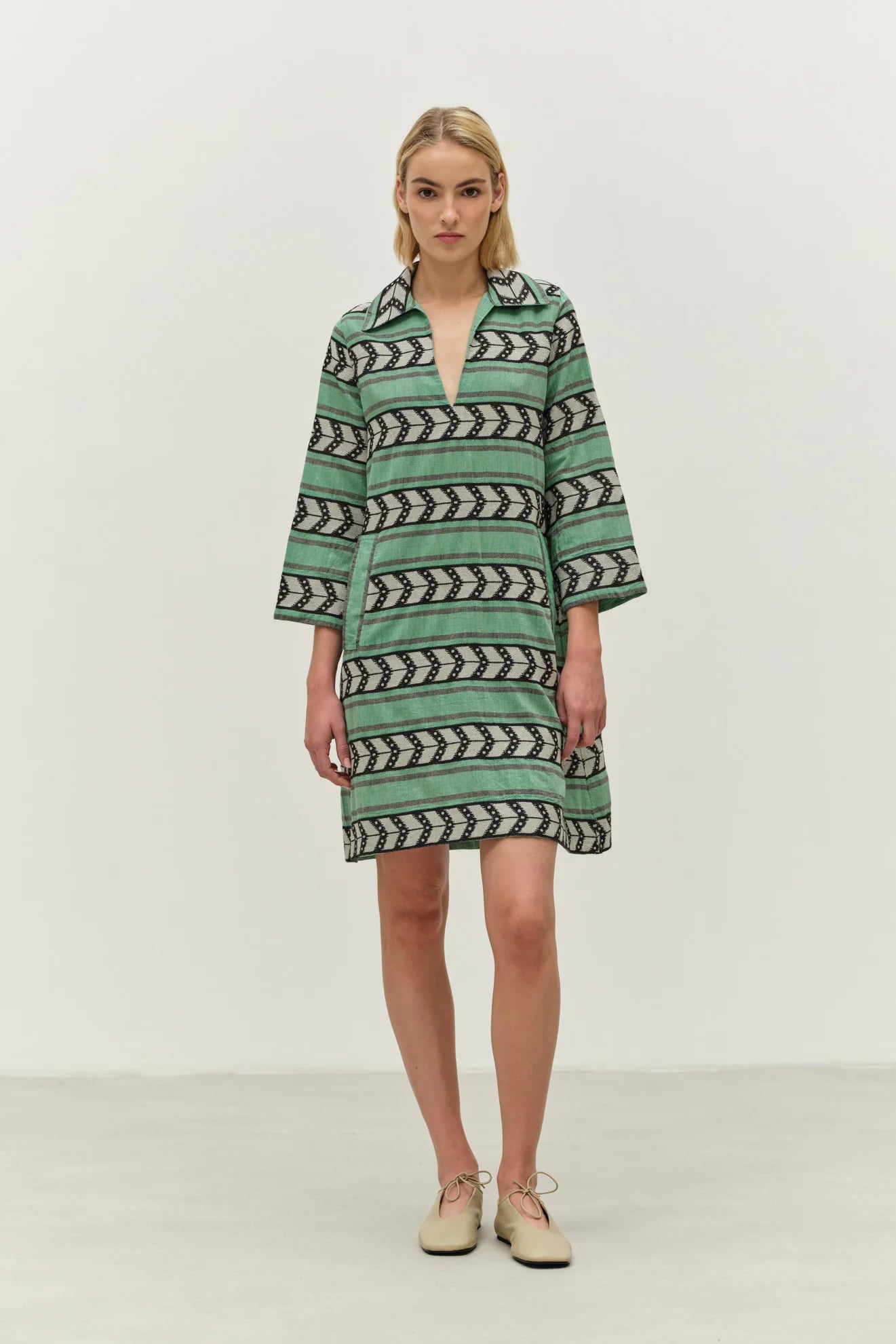 Devotion Twins Grateful mini dress green/black