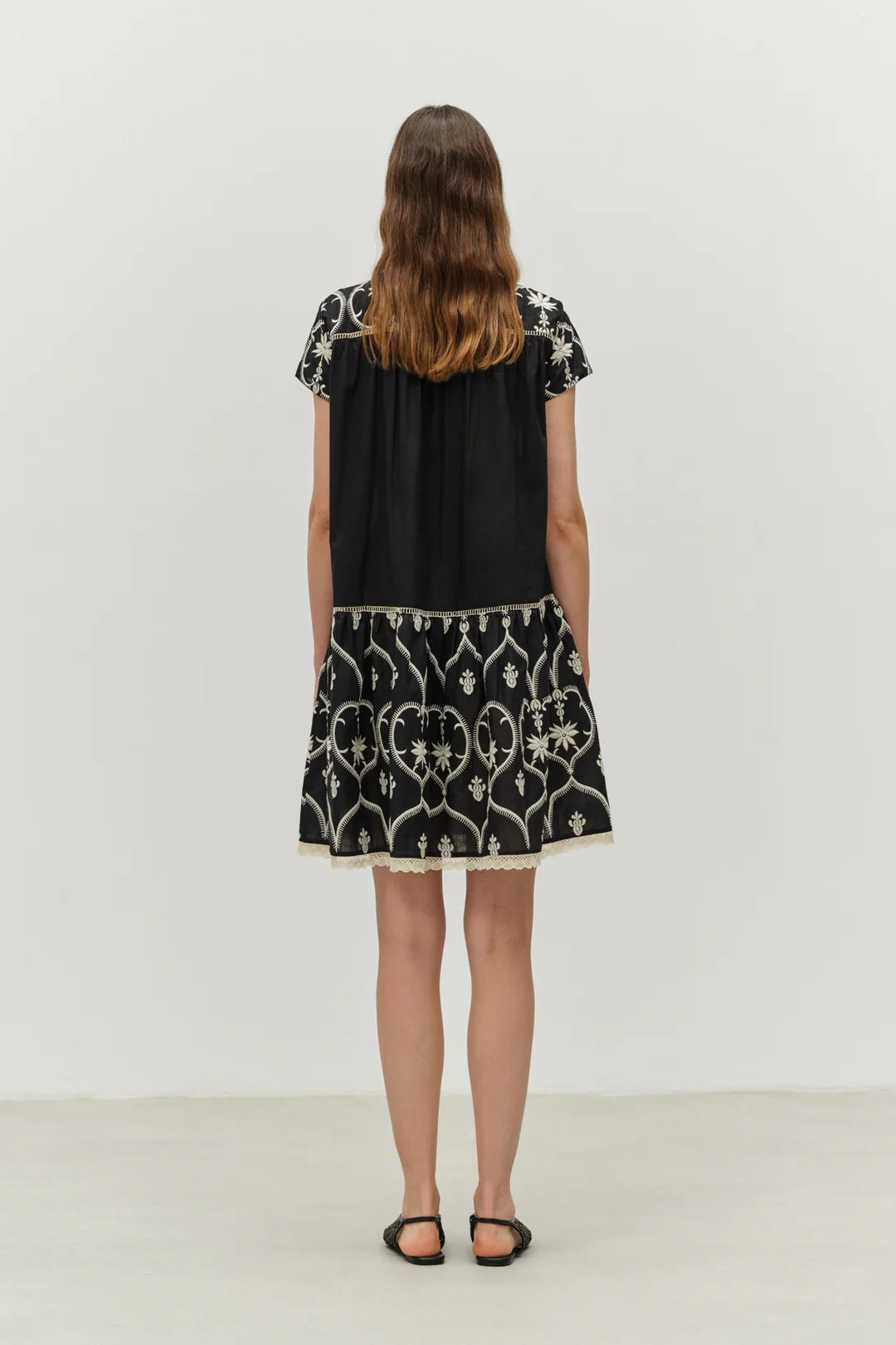Devotion Twins Visionary short dress black/off 025377G