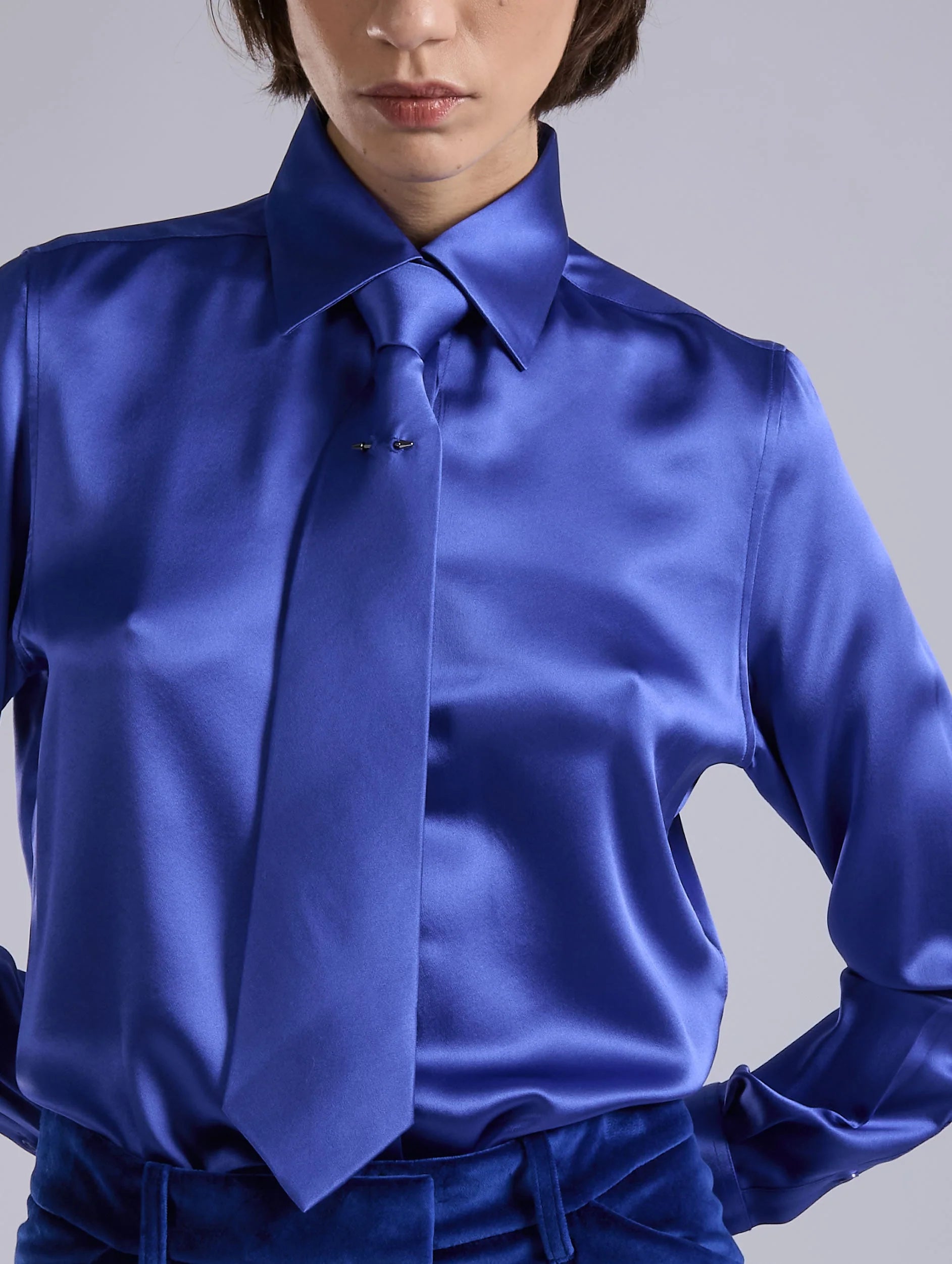 Barbara Bui BLUE SILK SATIN TIE