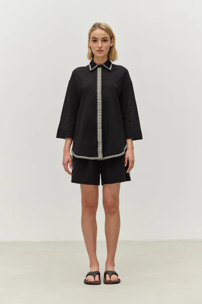 Devotion Twins Gaze shorts black